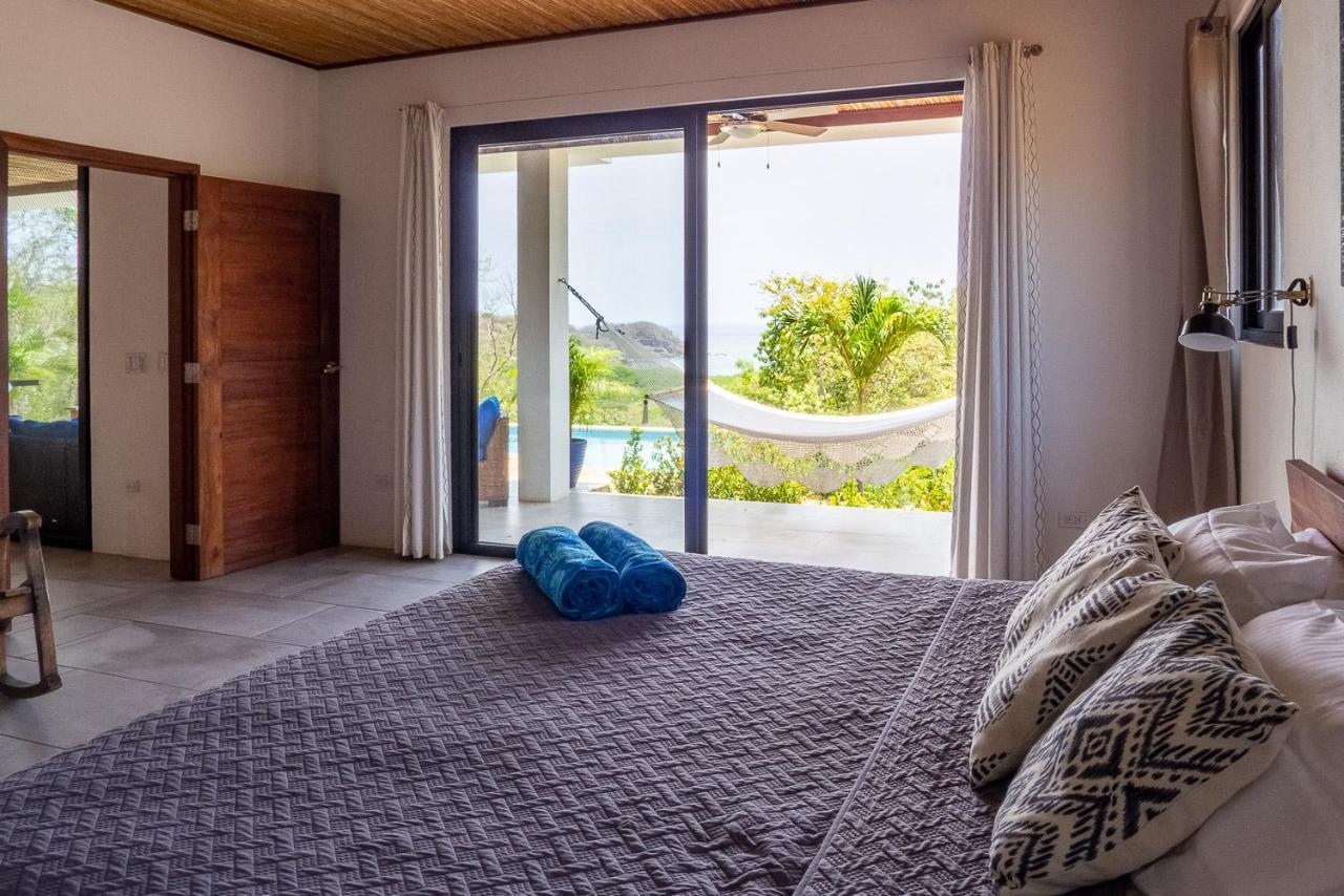 Casa Margarita - Stylish 3-Bdrm Home - Pool, Ocean & Sunset Views サン・フアン・デル・スル エクステリア 写真